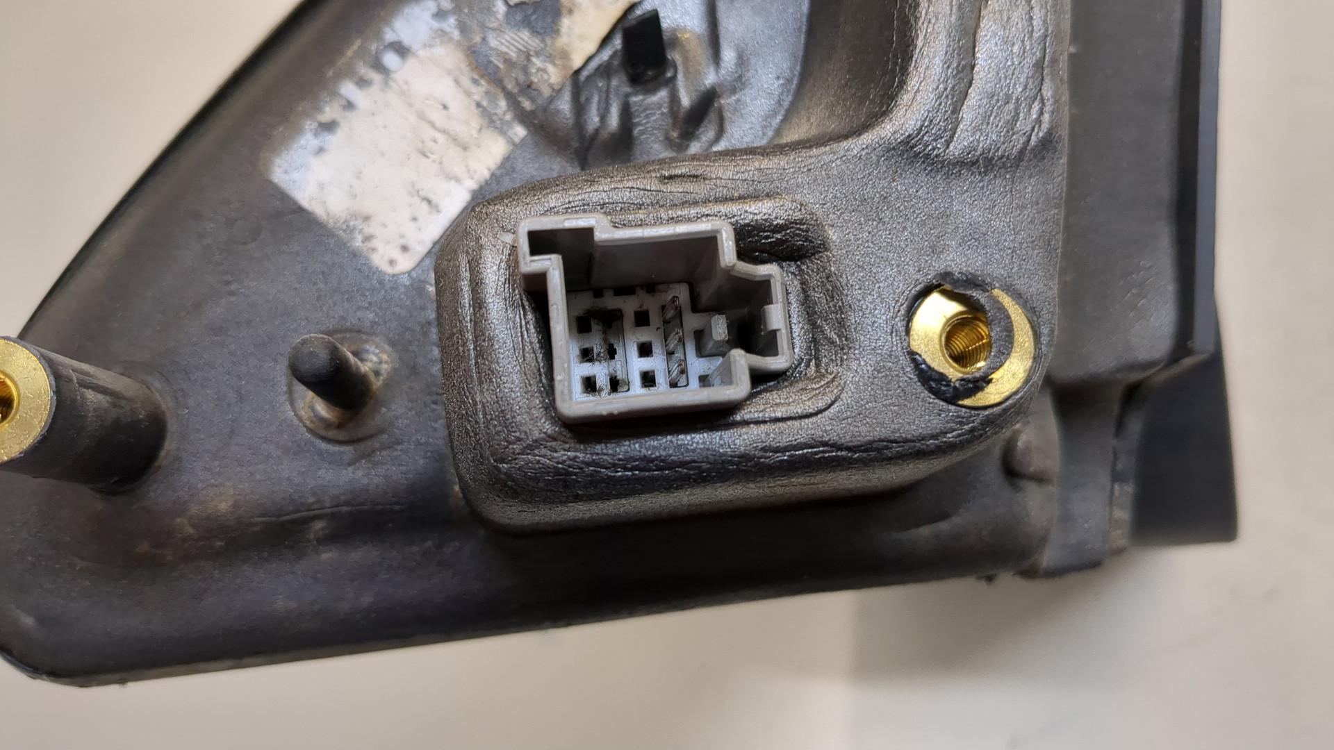 Зеркало правое электрическое