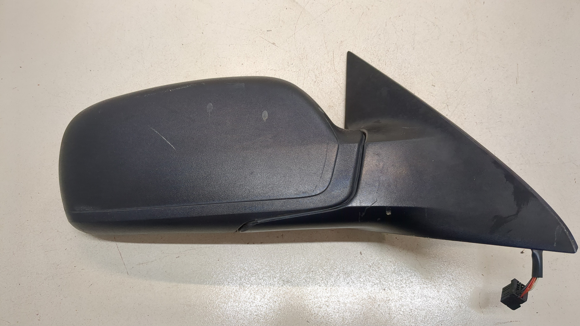 Зеркало правое электрическое