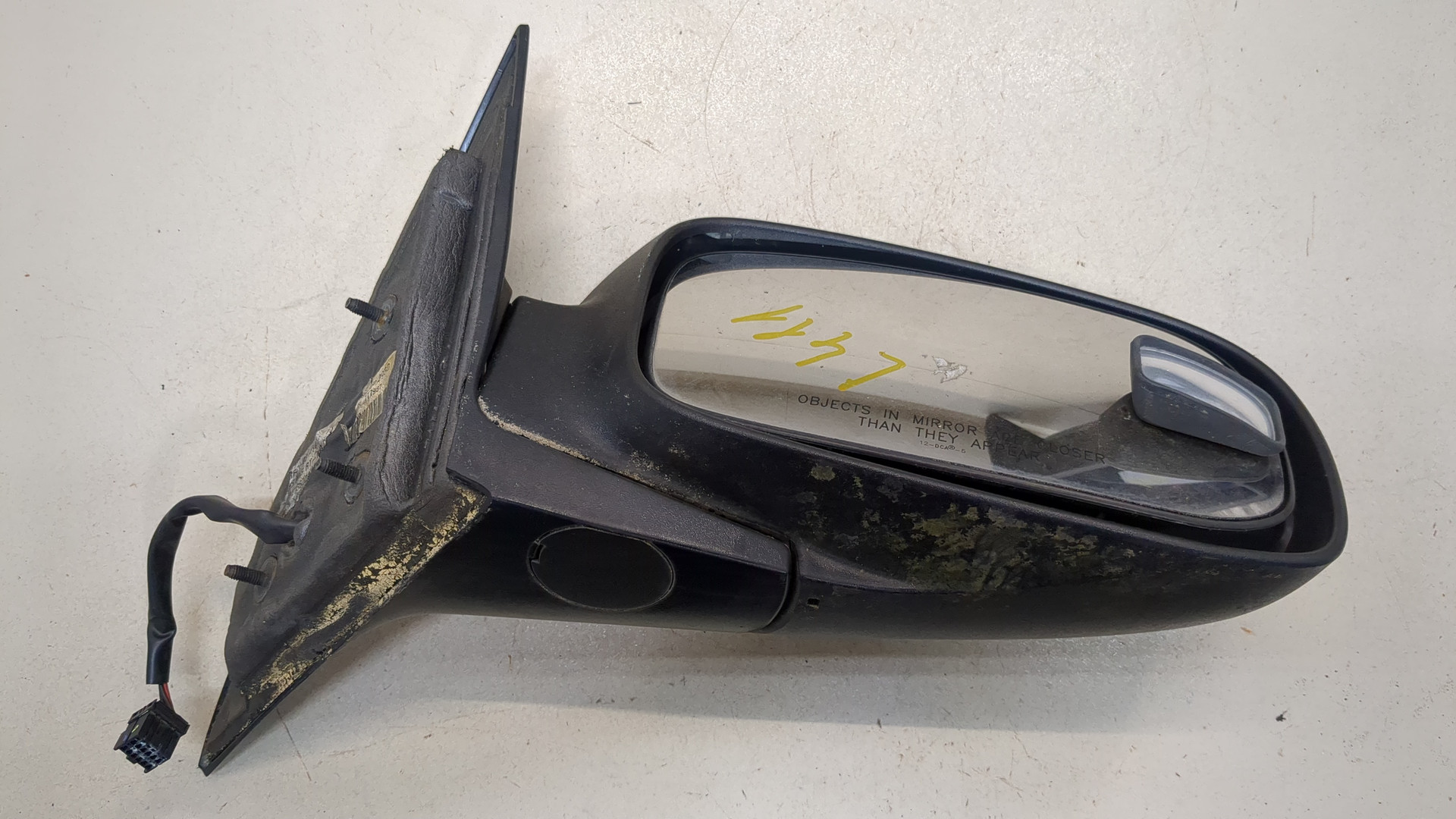 Зеркало правое электрическое