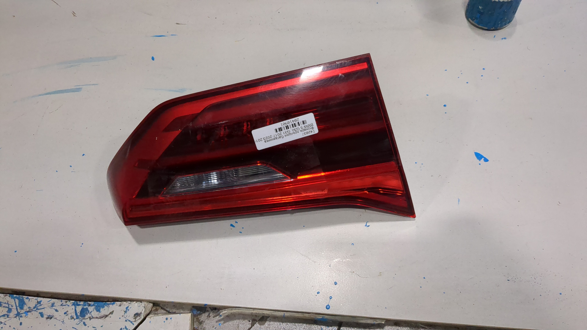 Фонарь задний внутренний левый