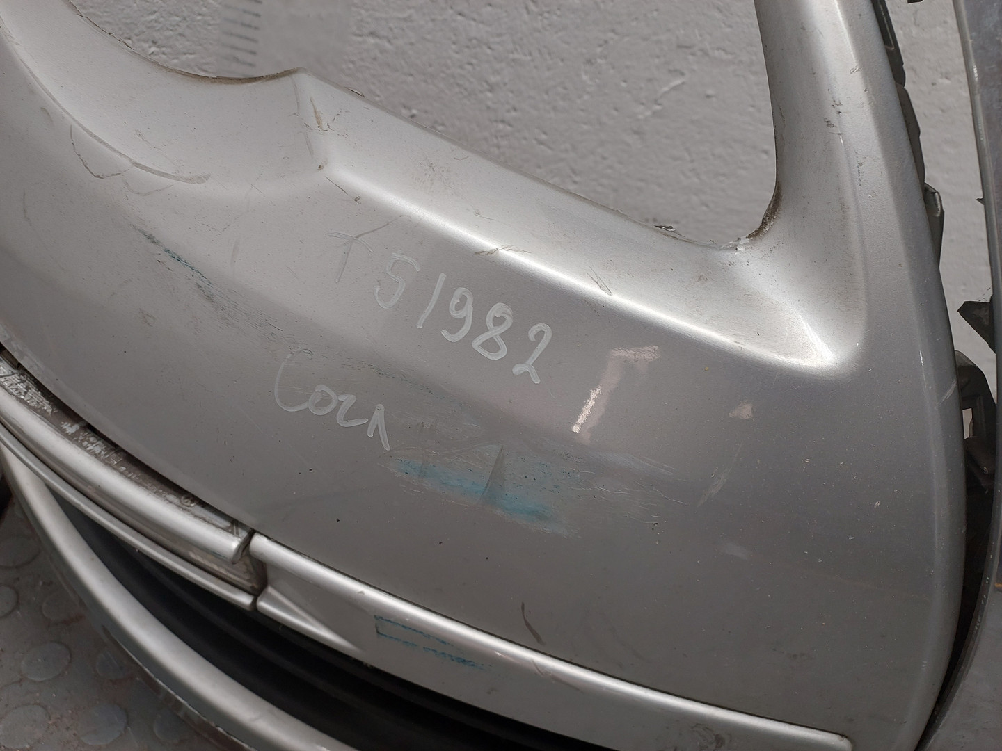 Бампер передний