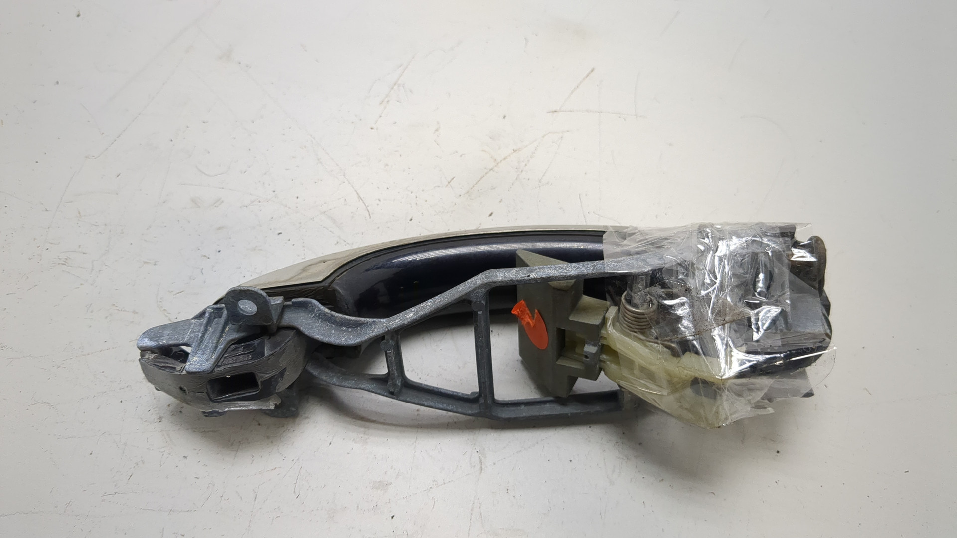 Ручка двери наружная