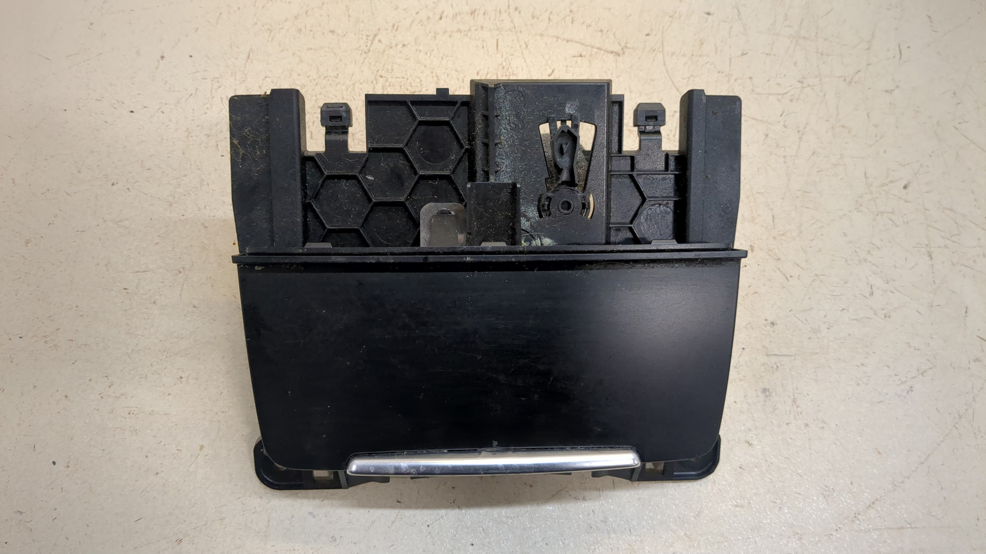 Пепельница