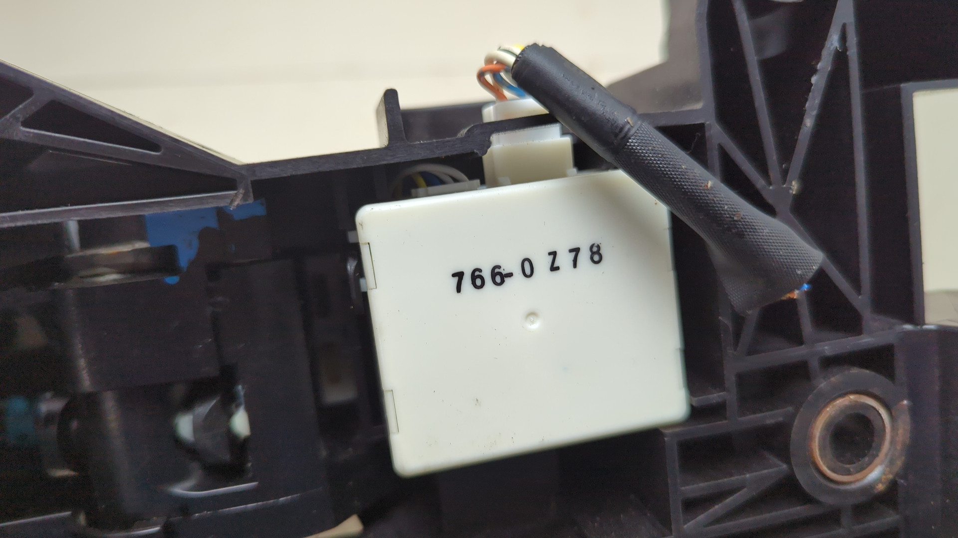 Кулиса МКПП / АКПП