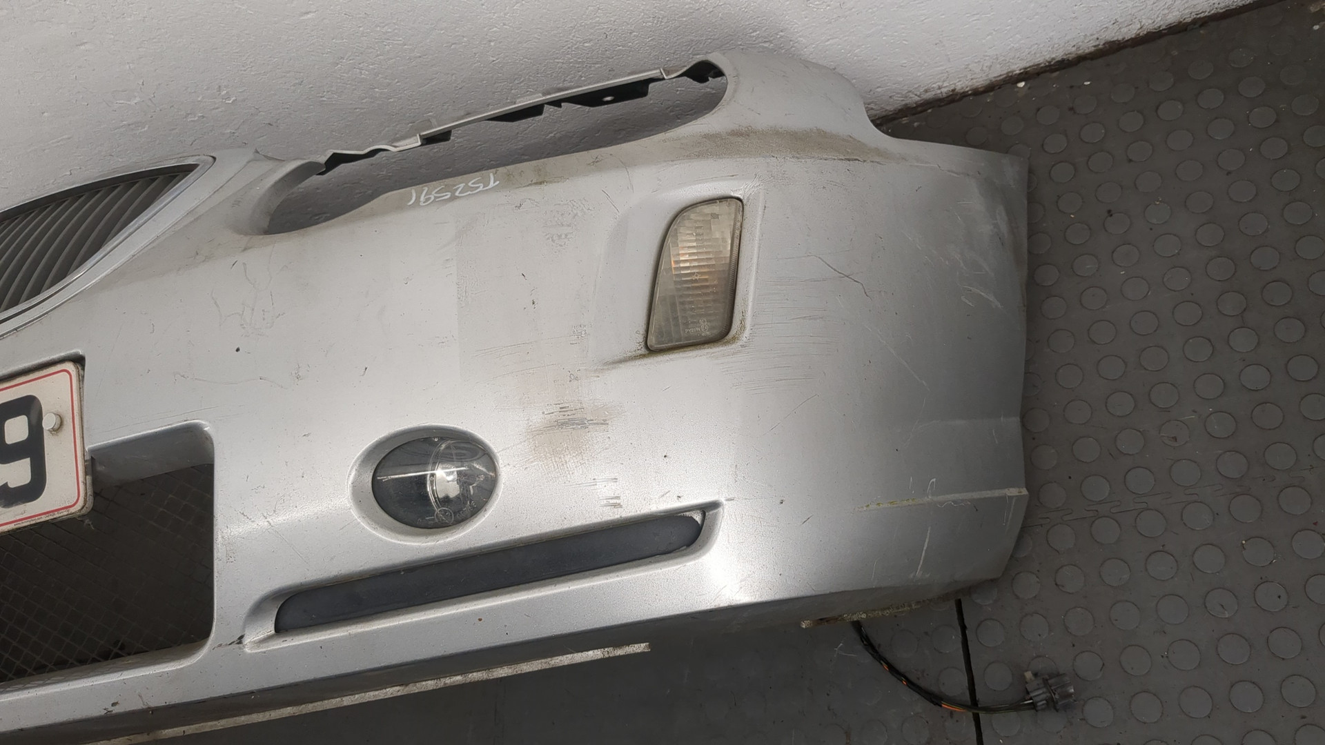 Бампер передний