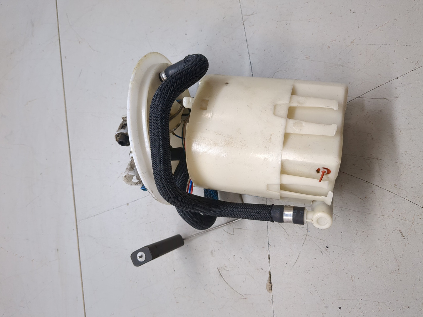 Насос топливный электрический