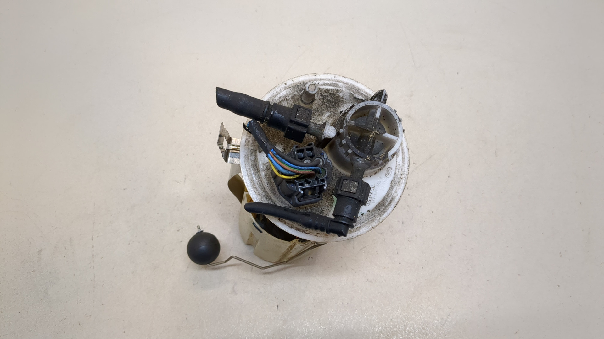 Насос топливный электрический