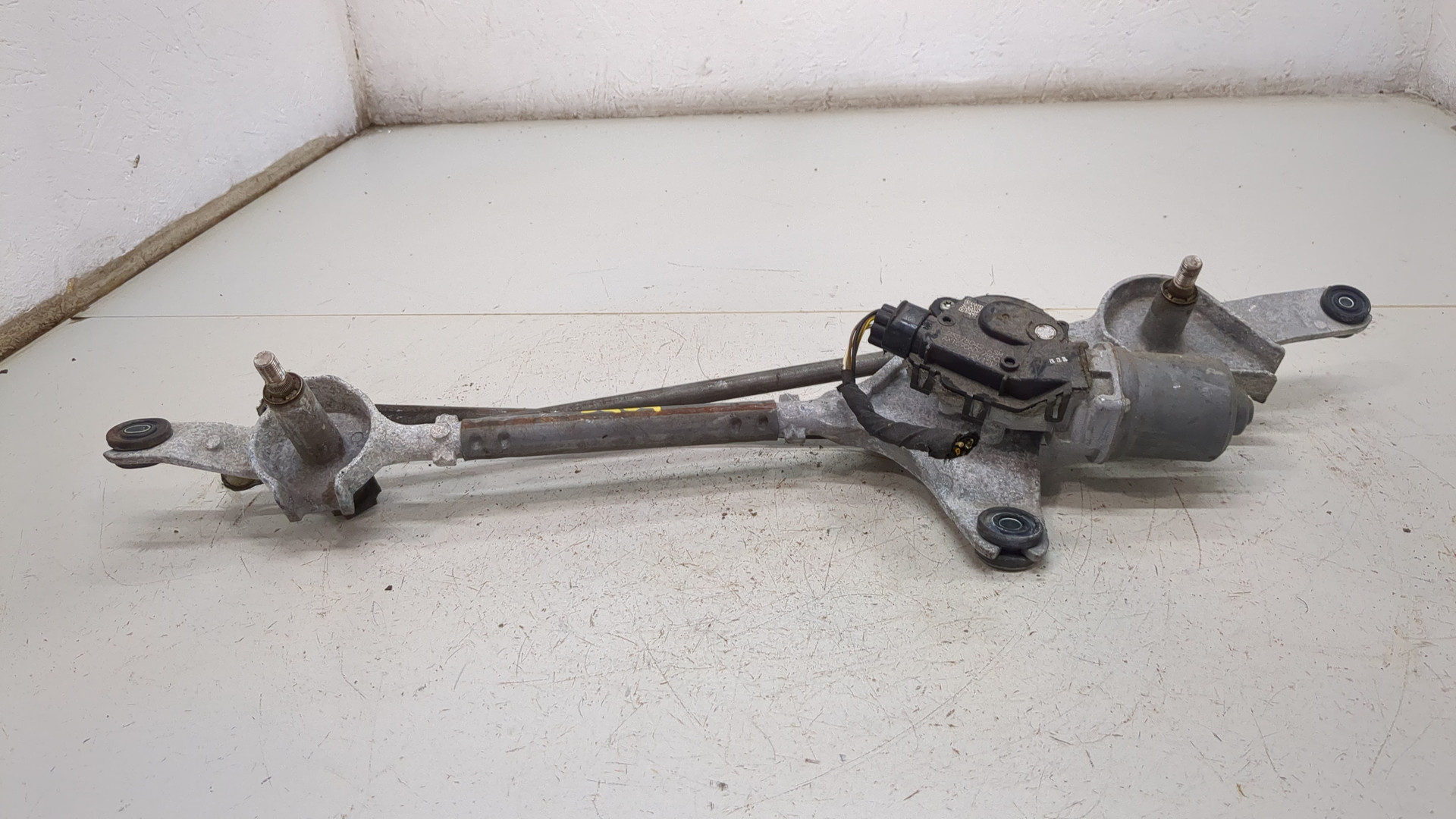 Трапеция стеклоочистителей