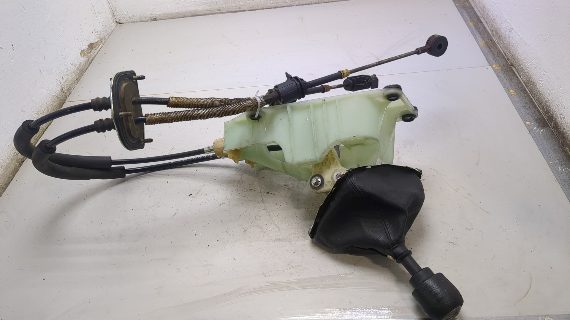 Кулиса МКПП / АКПП