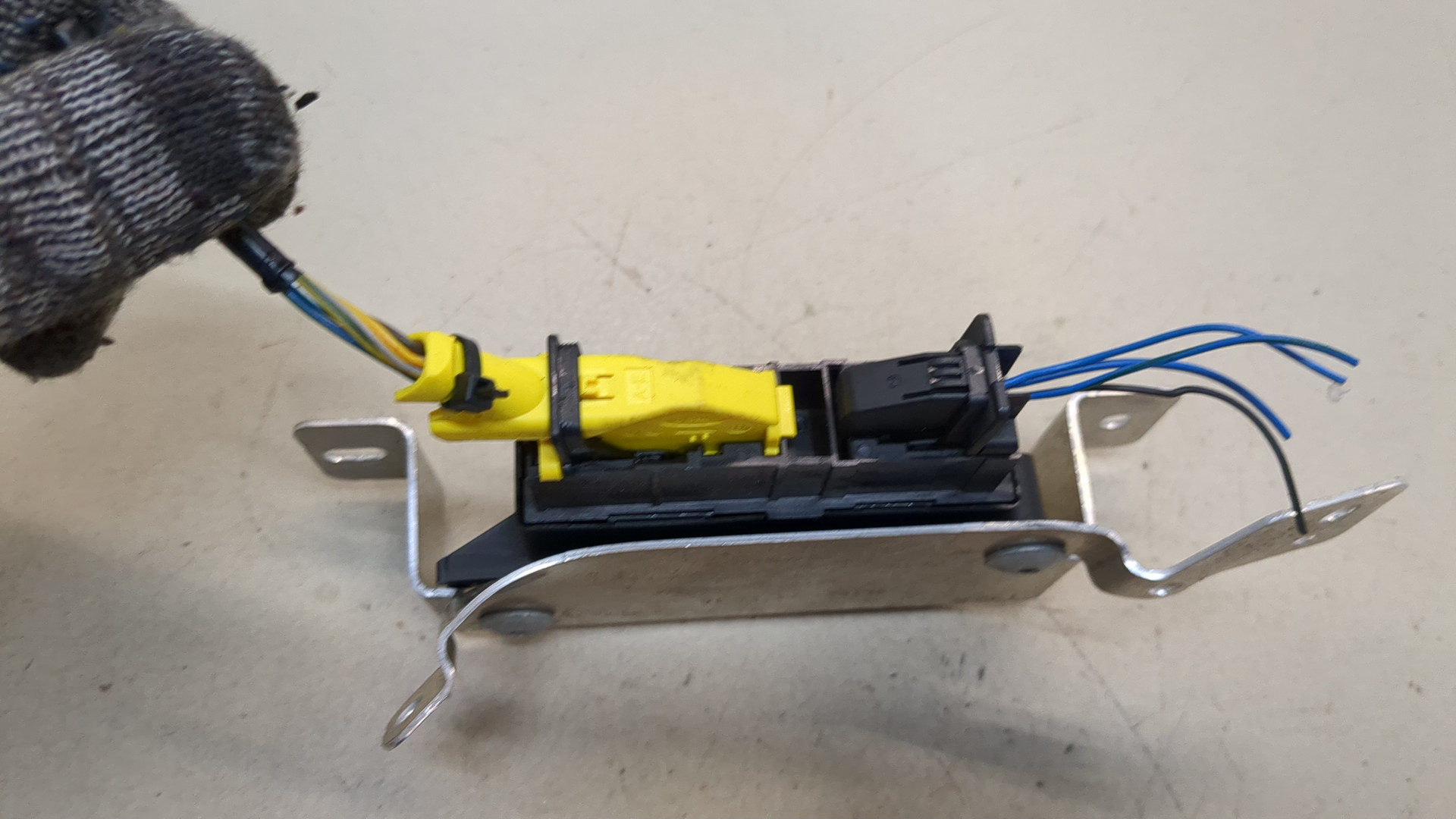 Блок управления парктрониками