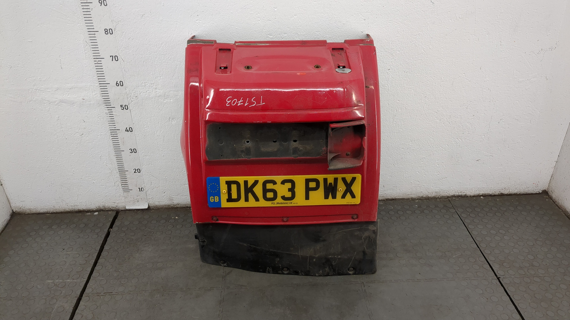 Крыло заднее левое