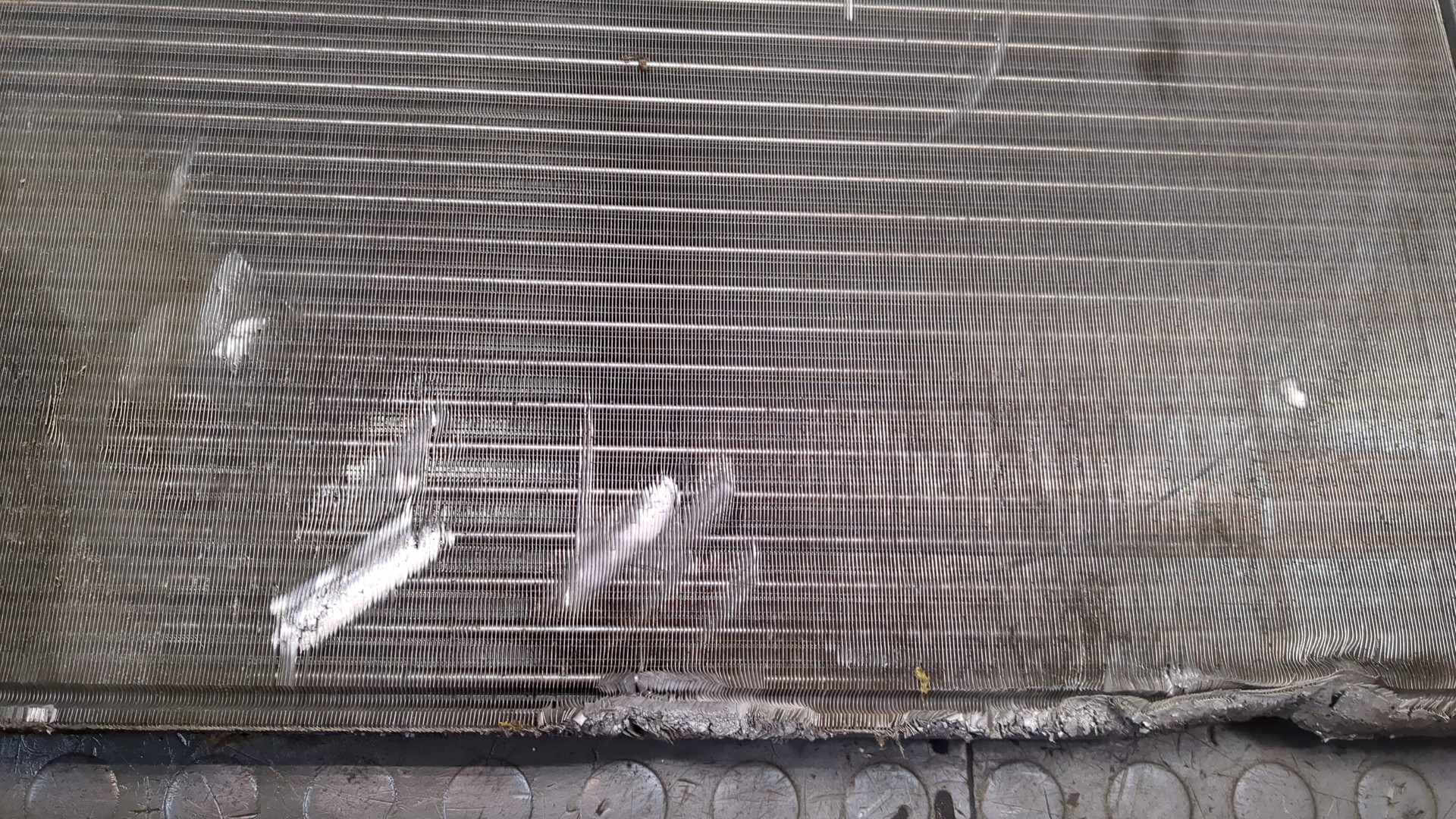 Радиатор охлаждения двигателя основной