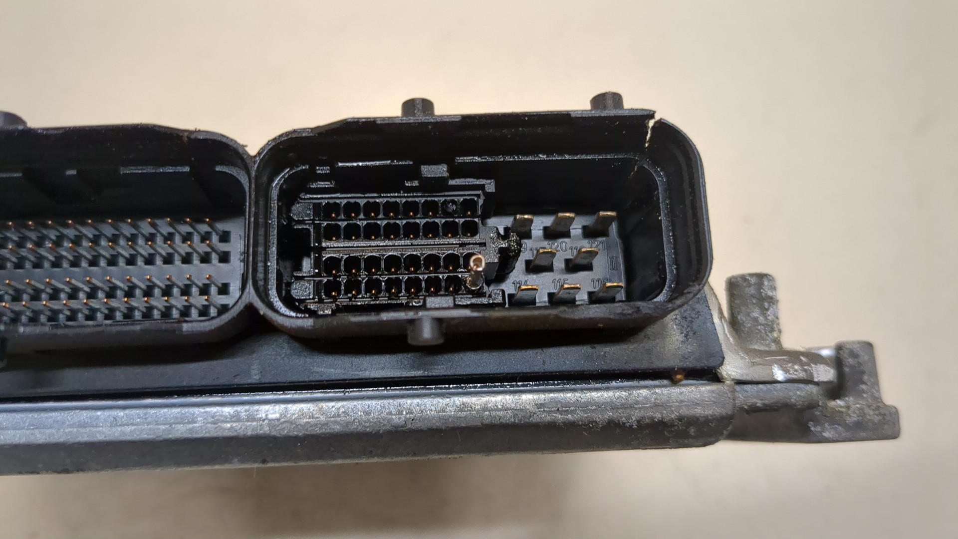 Блок управления двигателем