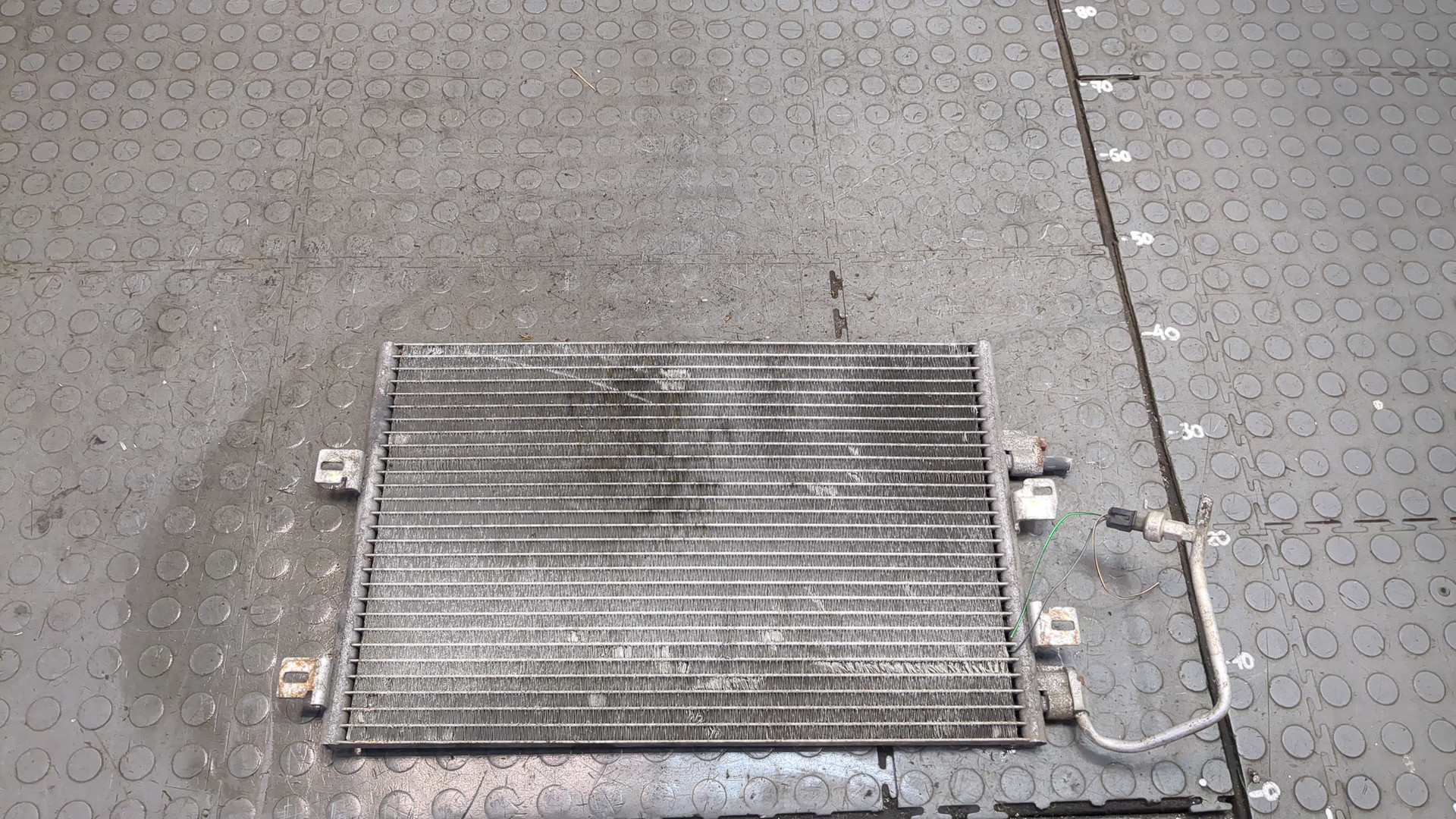 Радиатор кондиционера / конденсер