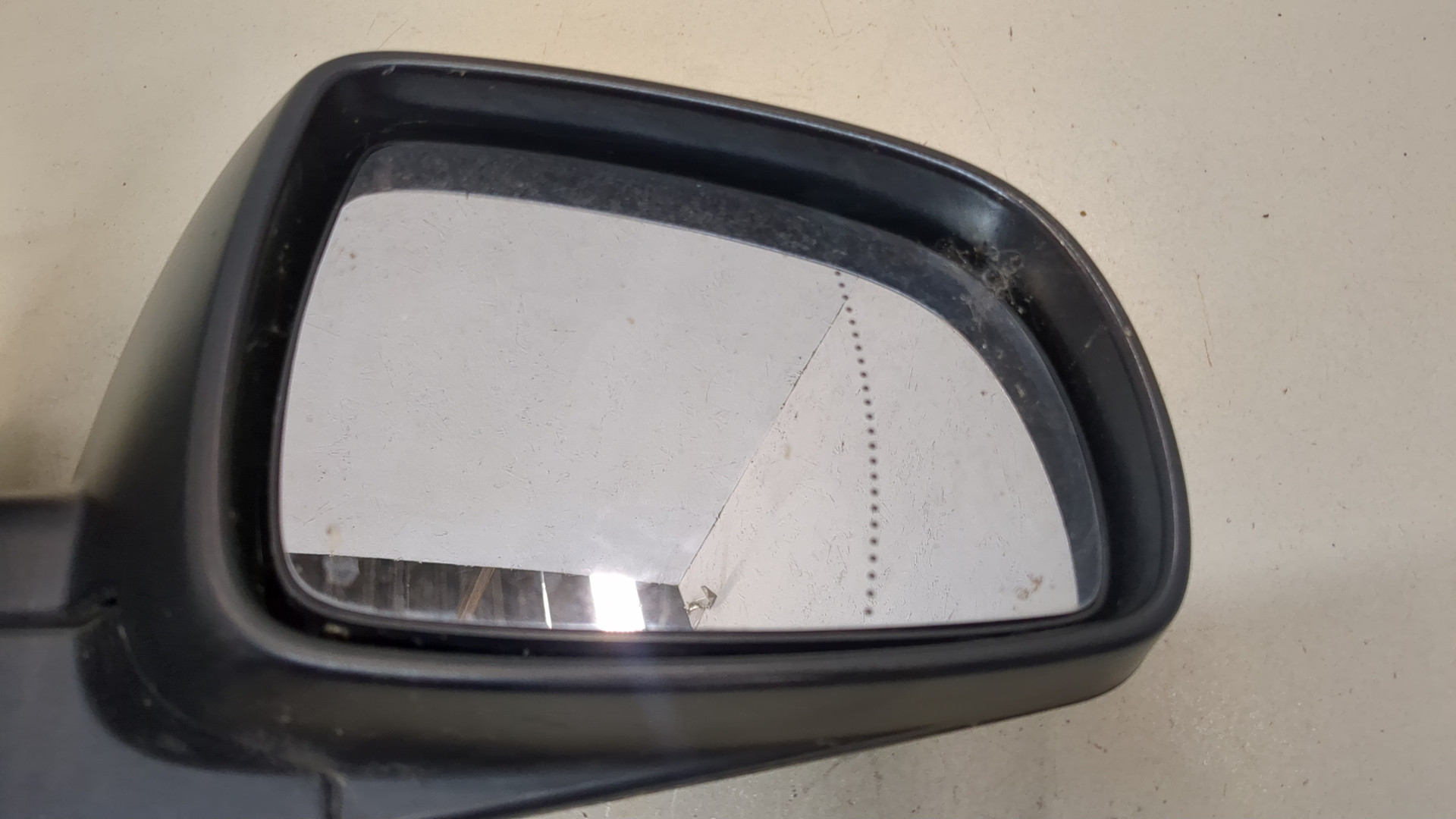 Зеркало правое электрическое