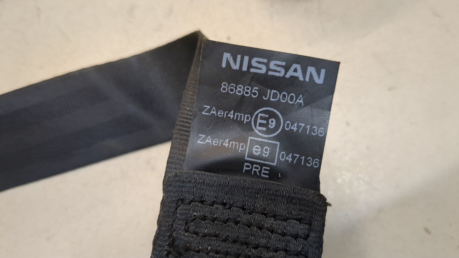 Ремень безопасности