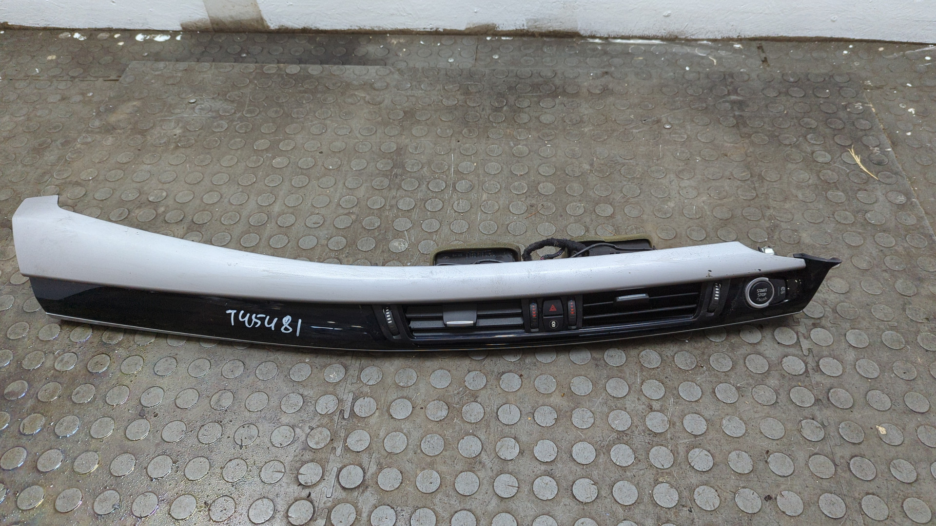 Дефлектор воздушный