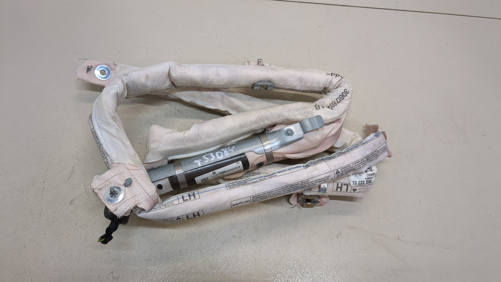 Подушка безопасности боковая (шторка)