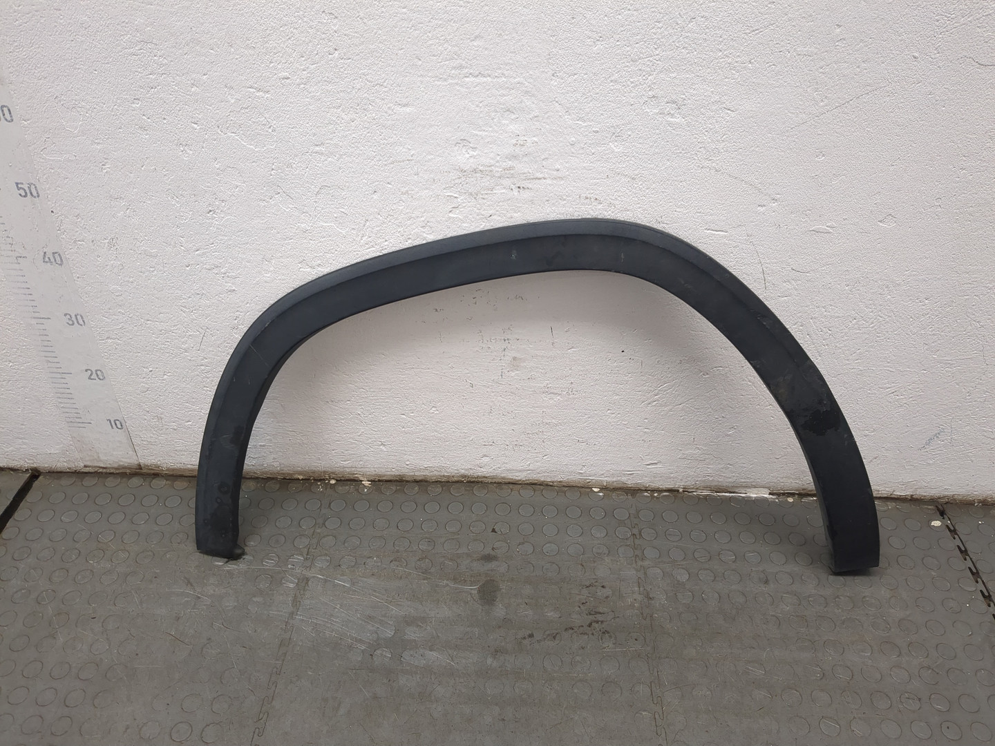 Молдинг заднего крыла правого
