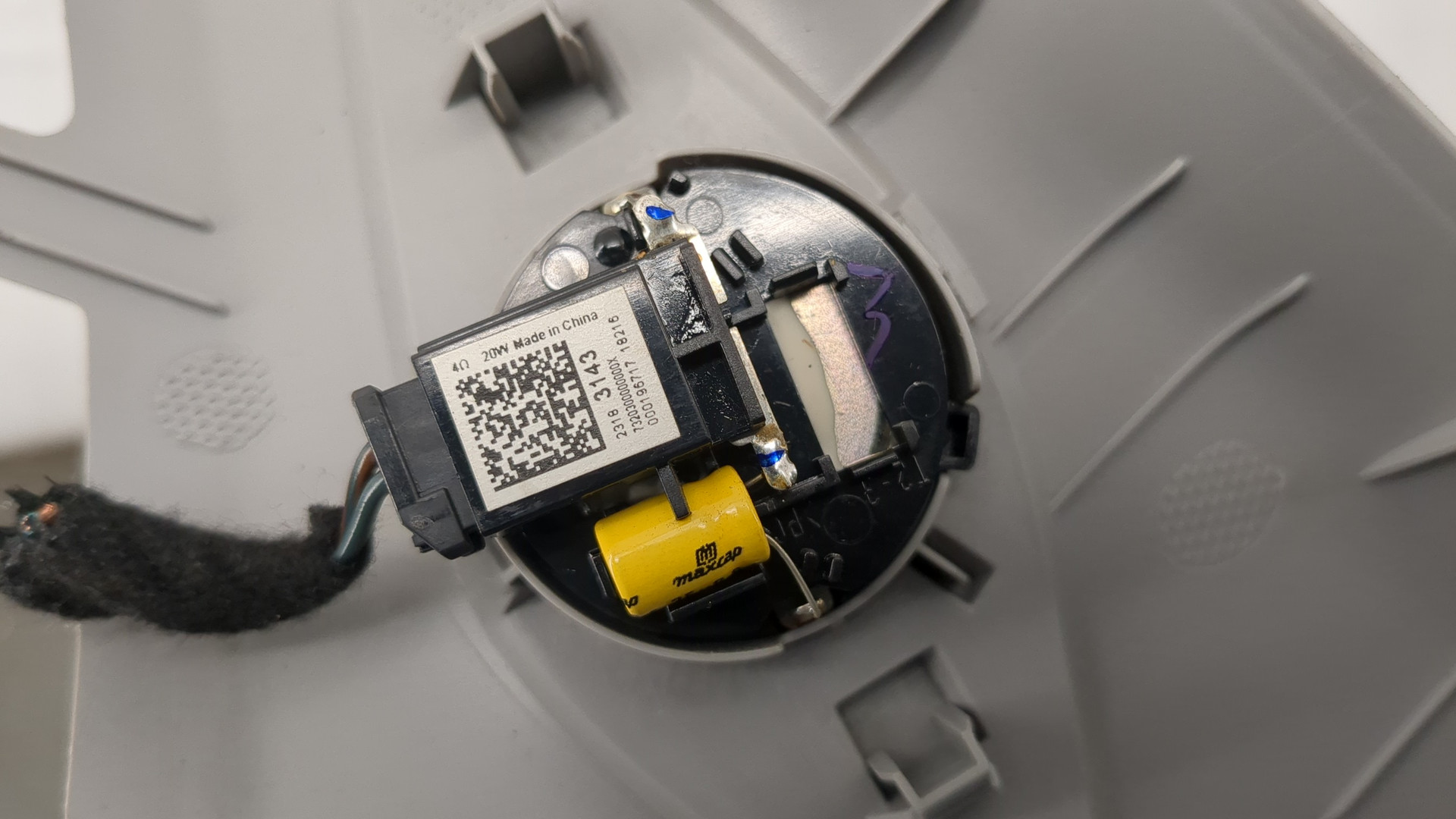 Обшивка стойки