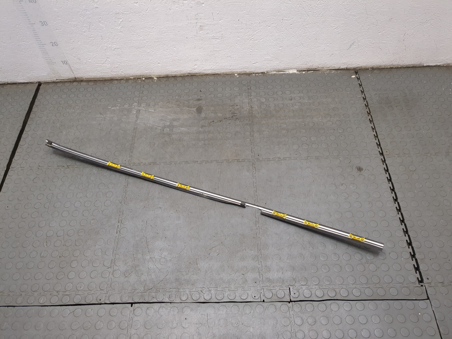 Молдинг крыши левый