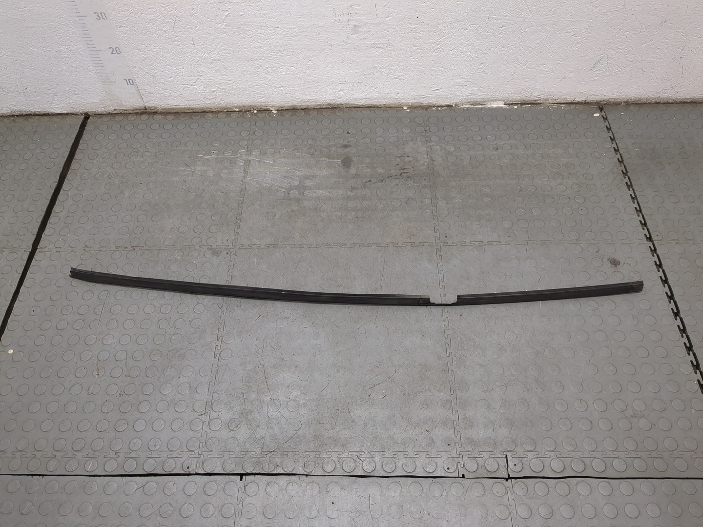 Молдинг крыши левый