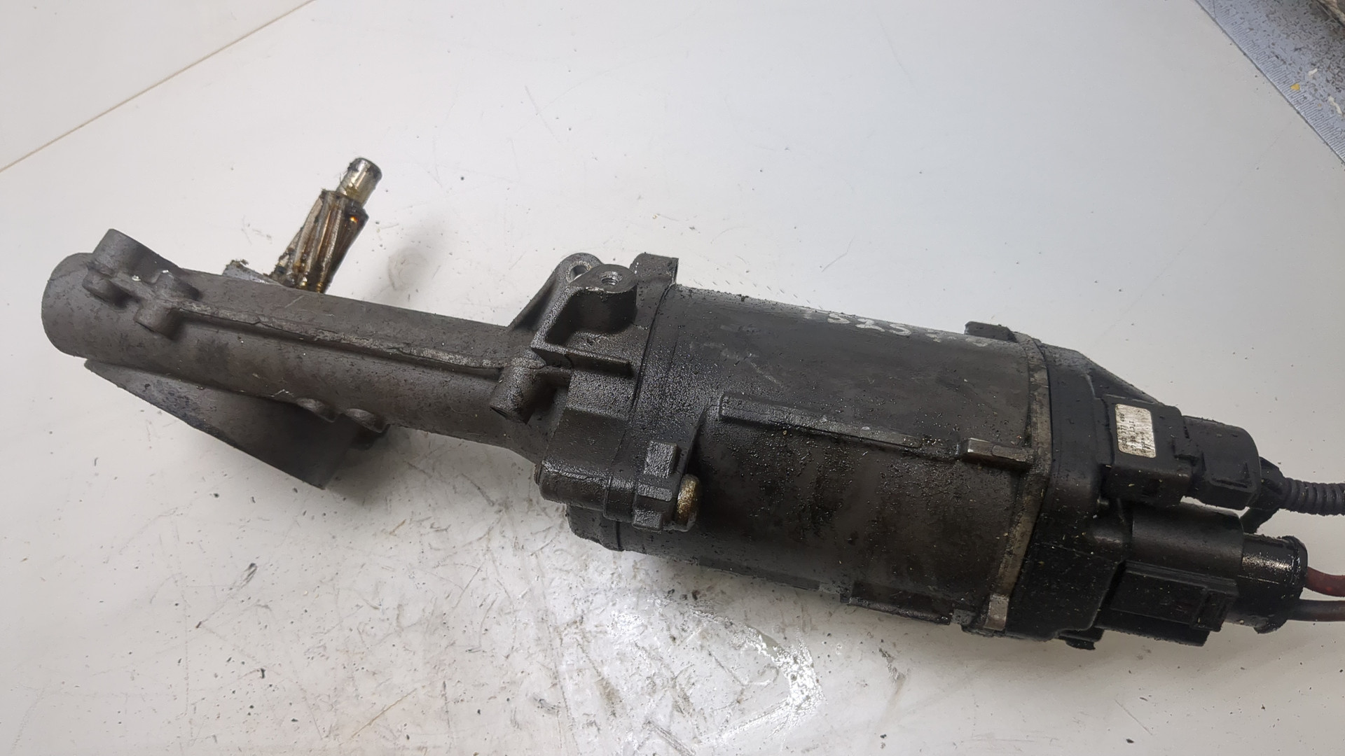 Серводвигатель рулевой рейки