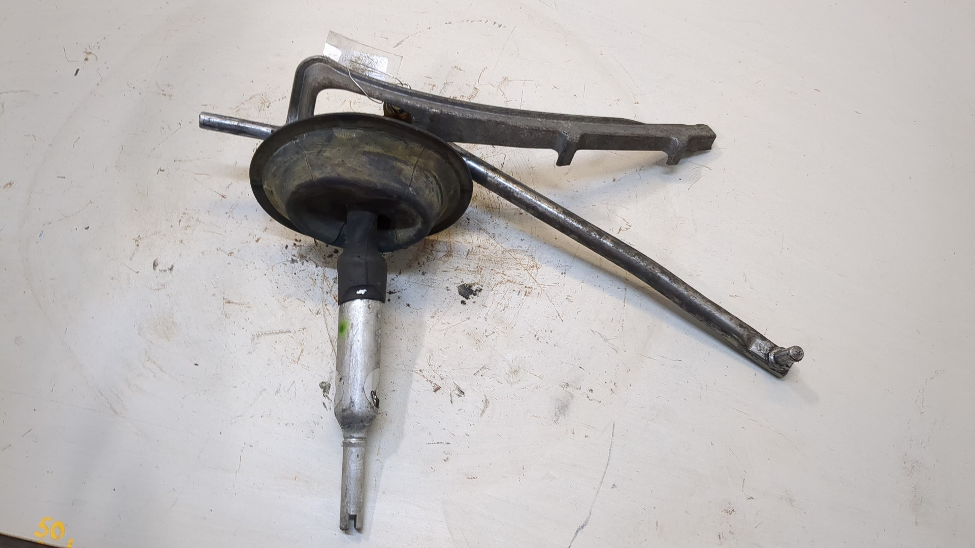 Кулиса МКПП / АКПП