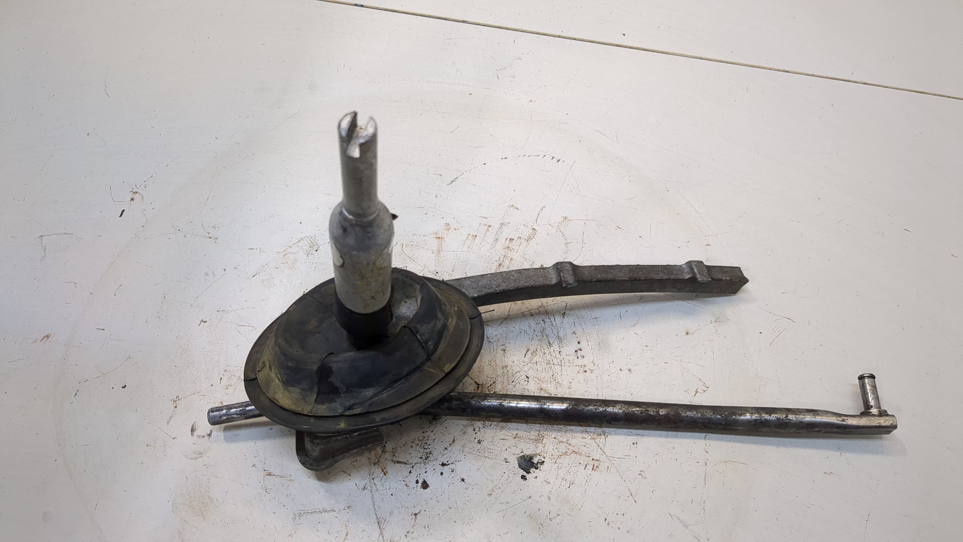 Кулиса МКПП / АКПП