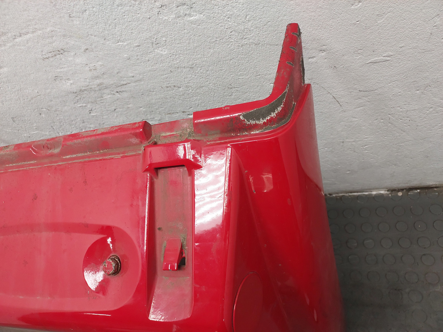 Крыло заднее левое