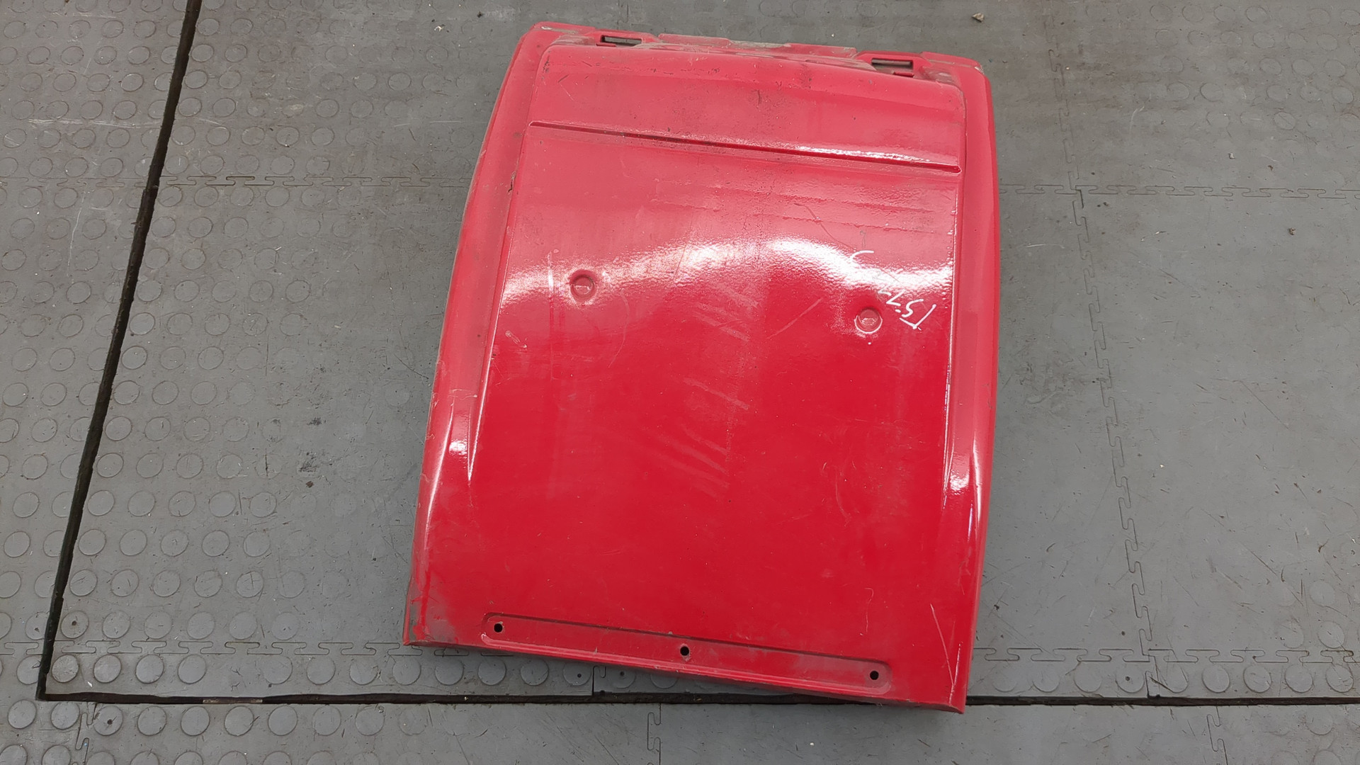 Крыло заднее левое