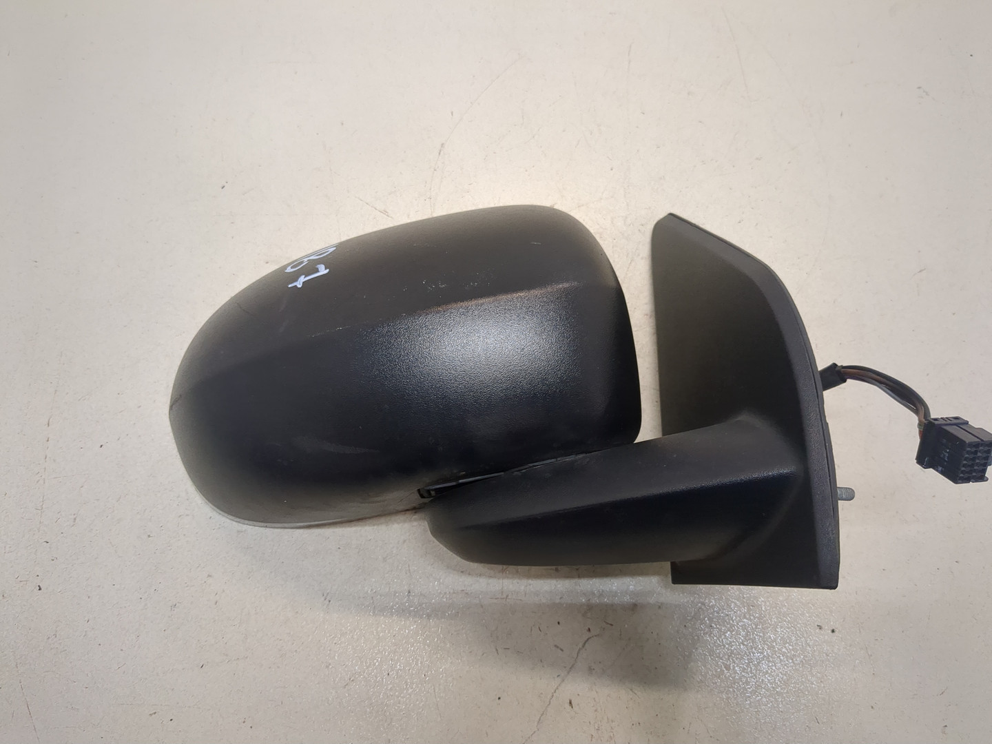 Зеркало правое электрическое