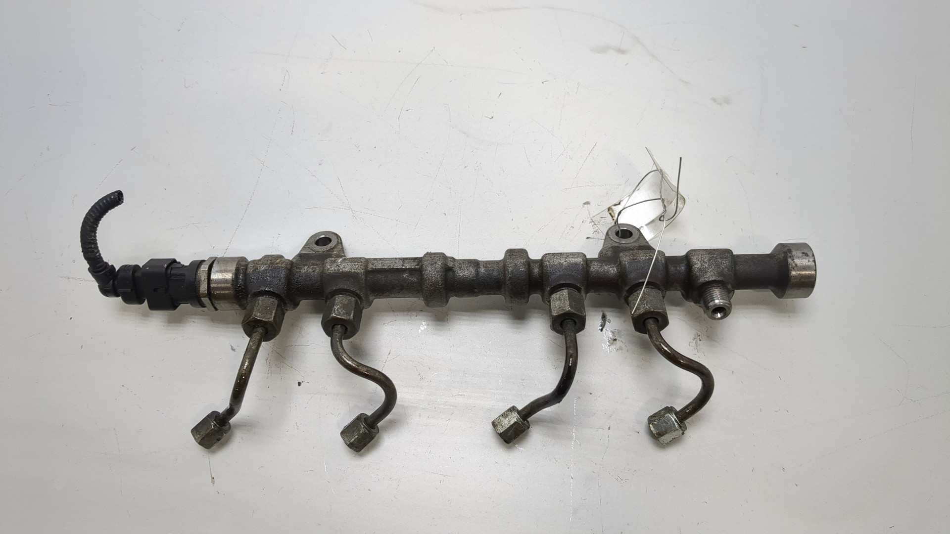 Рейка топливная (рампа)