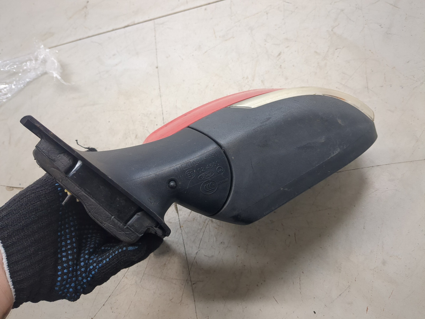 Зеркало левое электрическое