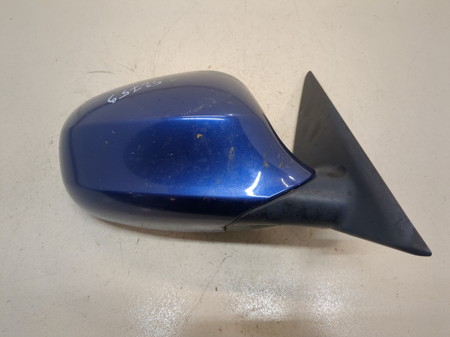 Зеркало правое электрическое