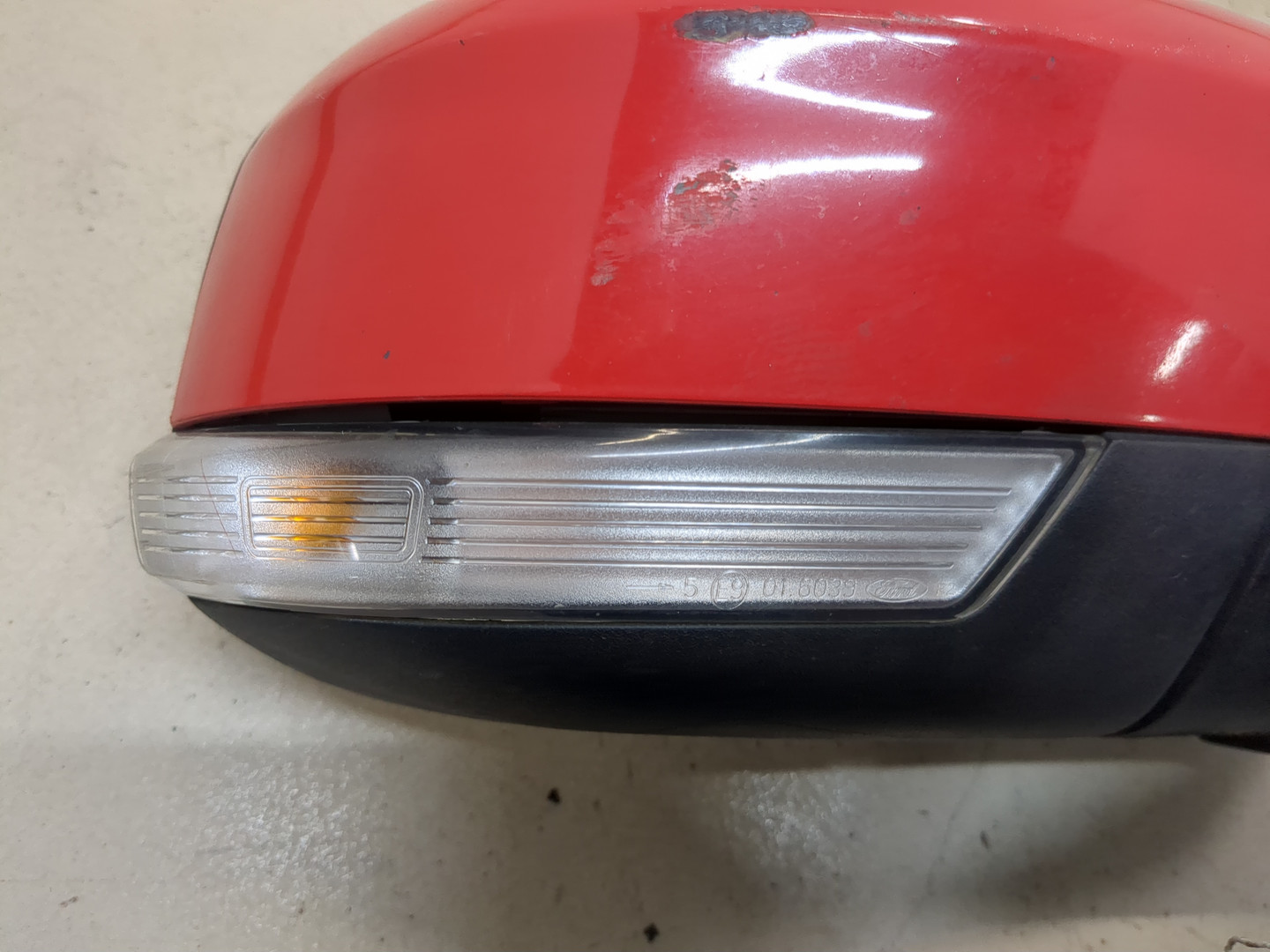 Зеркало правое электрическое