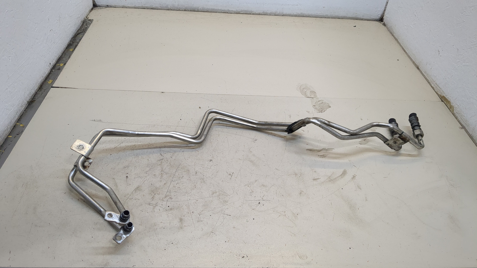 Трубка масляная