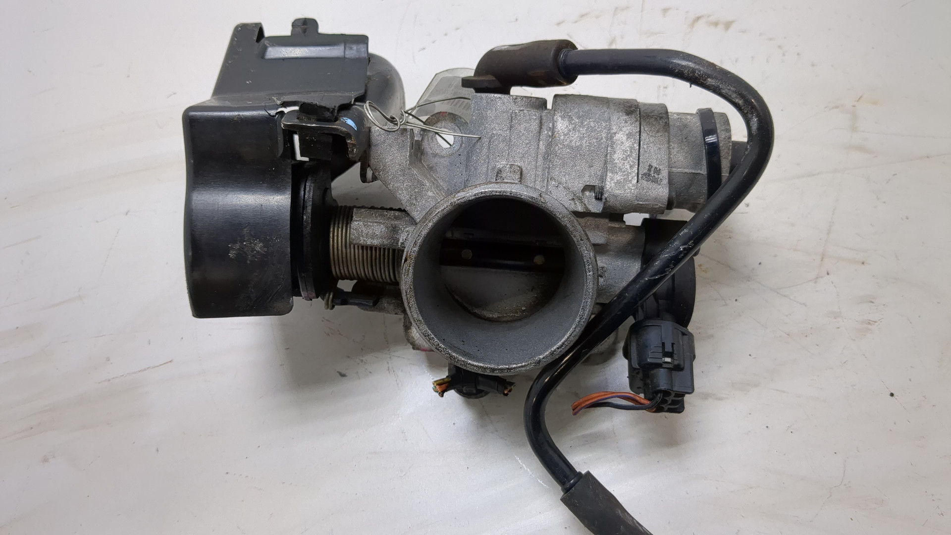 Заслонка дроссельная электрическая