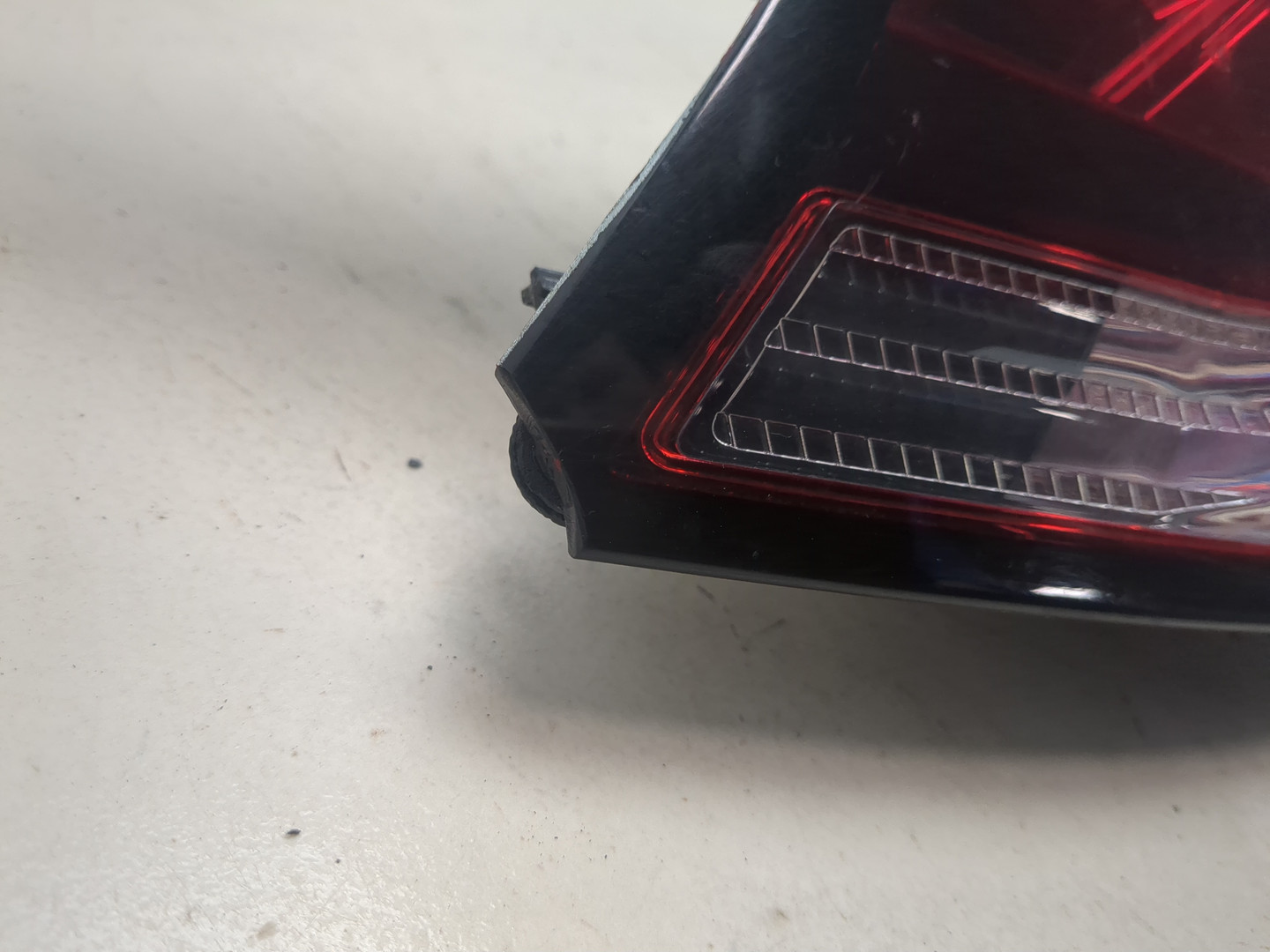 Фонарь задний левый