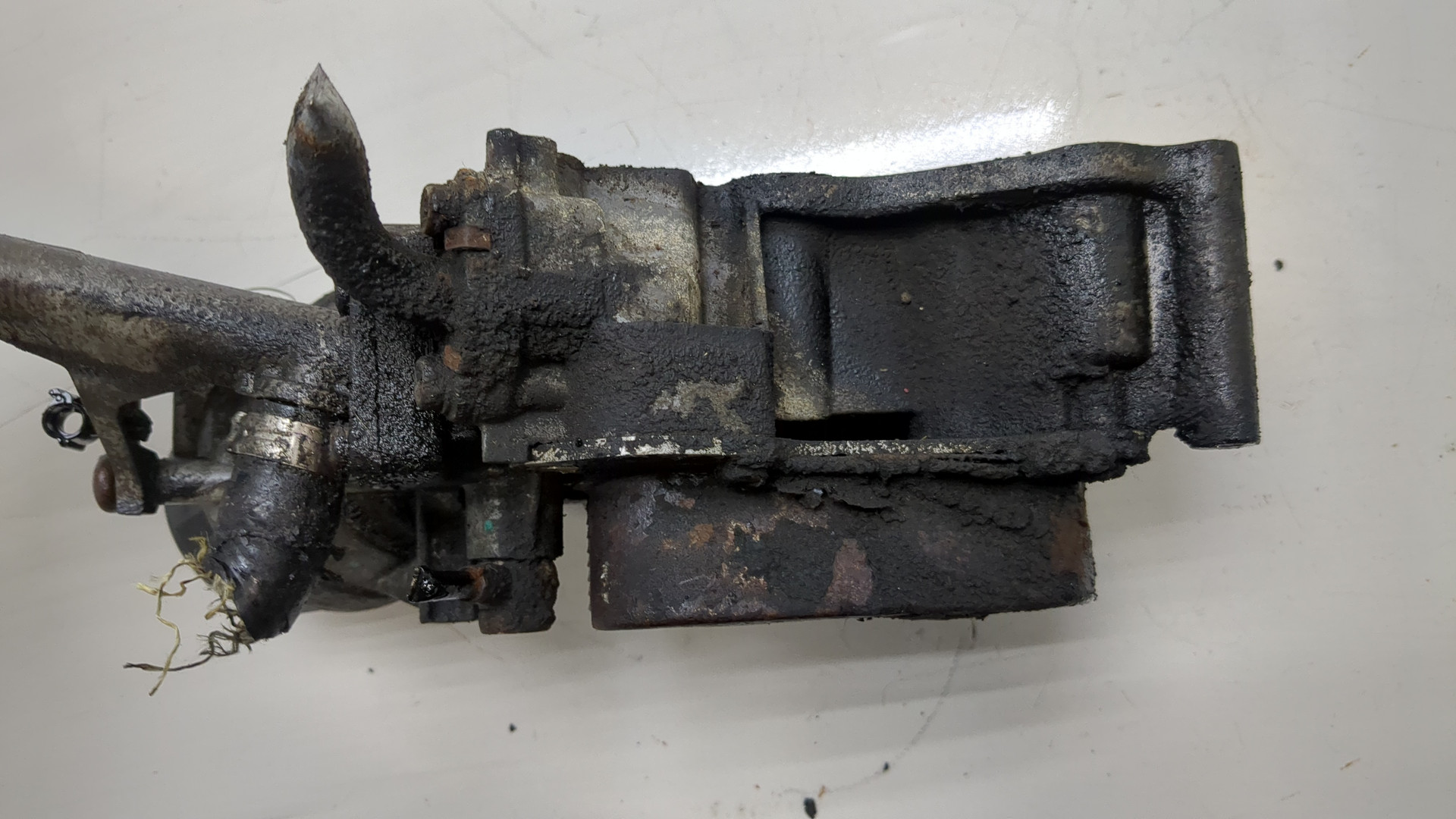 Корпус масляного фильтра