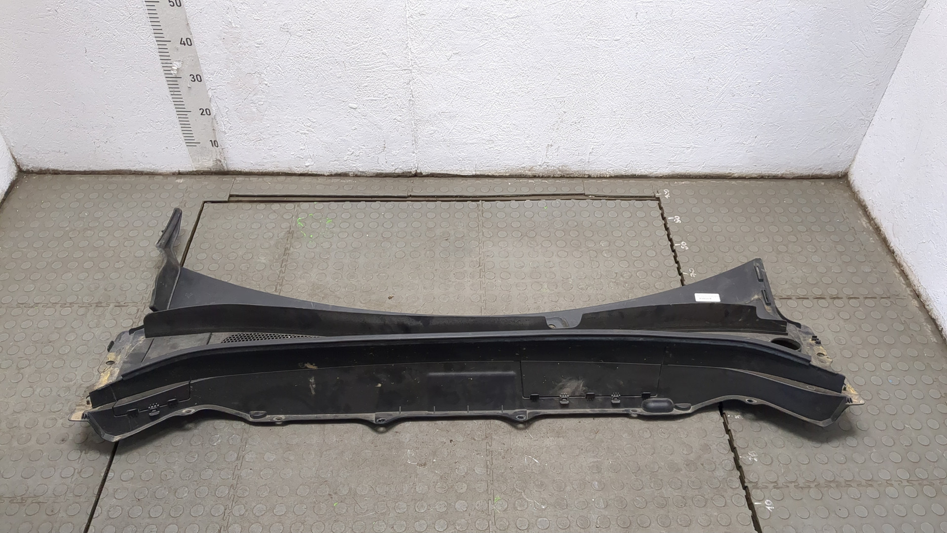 Решетка стеклоочистителей (Жабо)