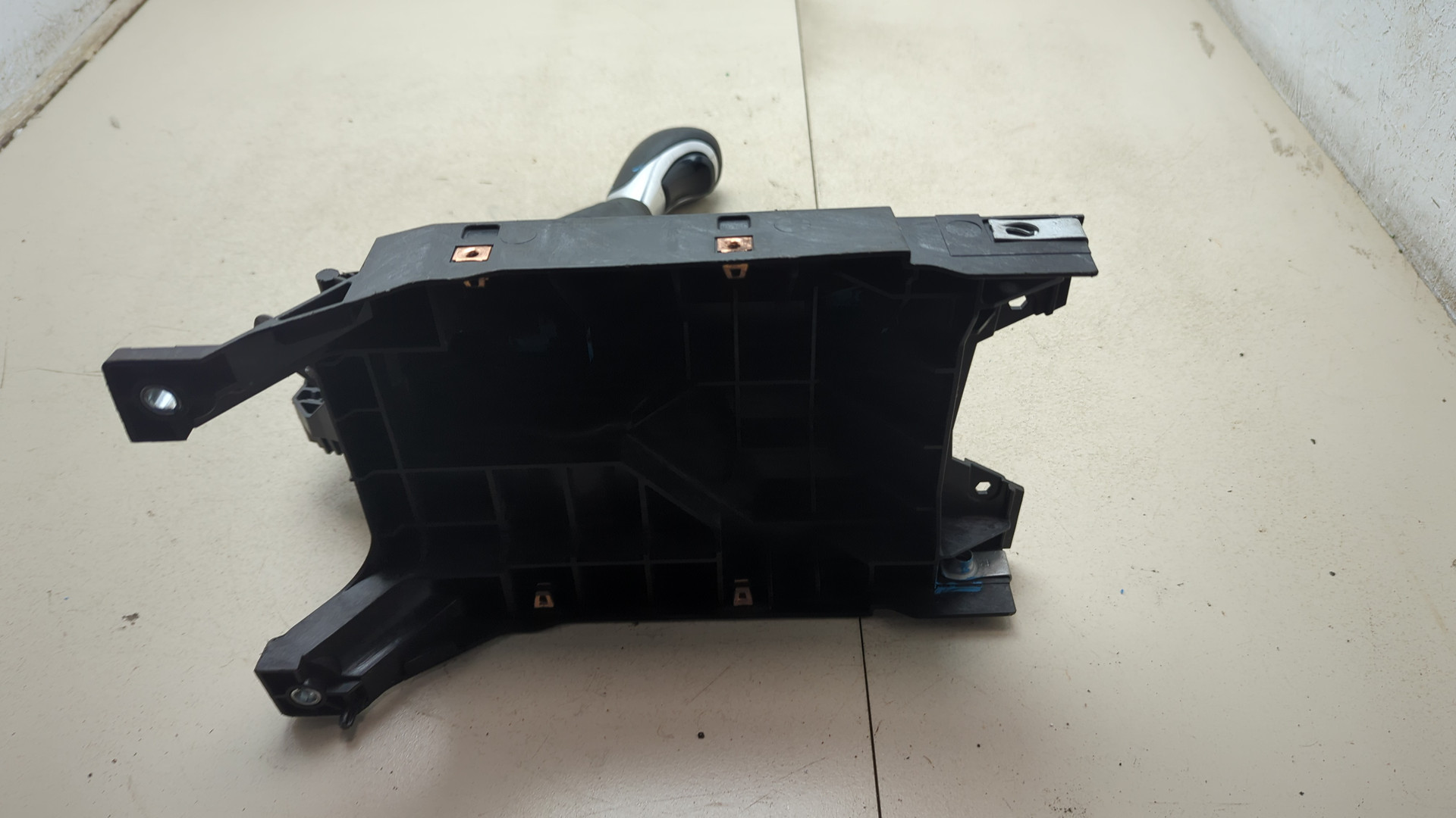 Кулиса МКПП / АКПП