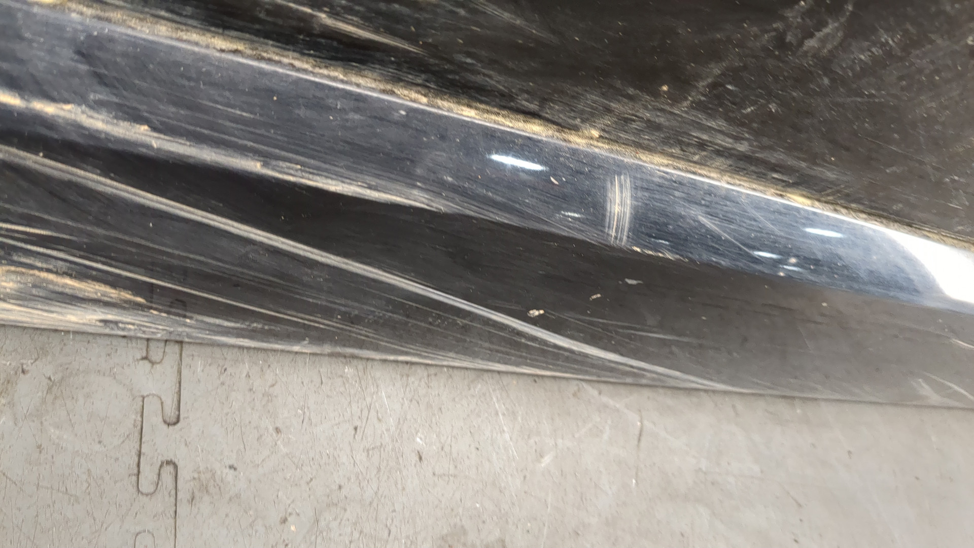 Дверь передняя левая