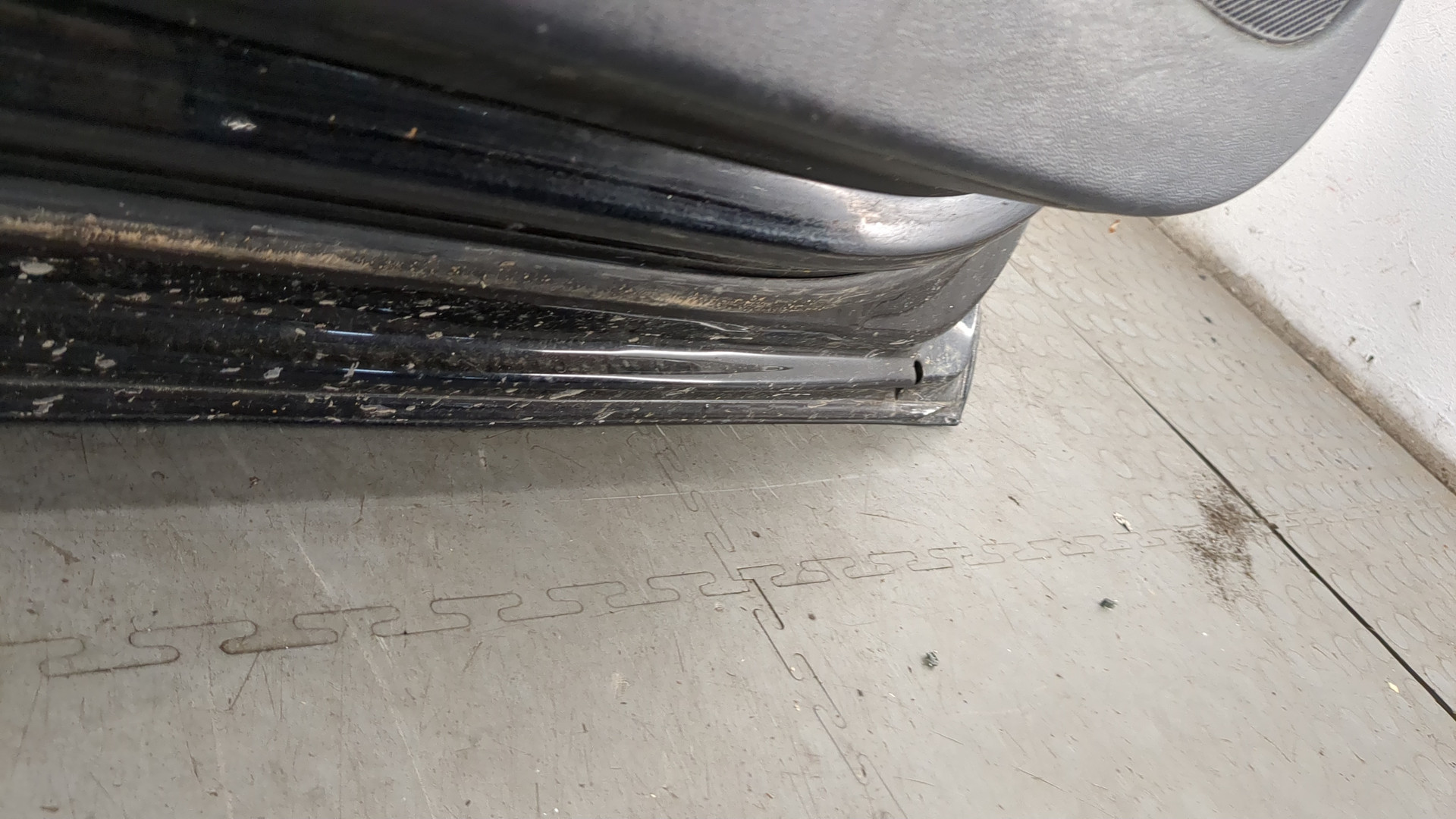 Дверь передняя левая