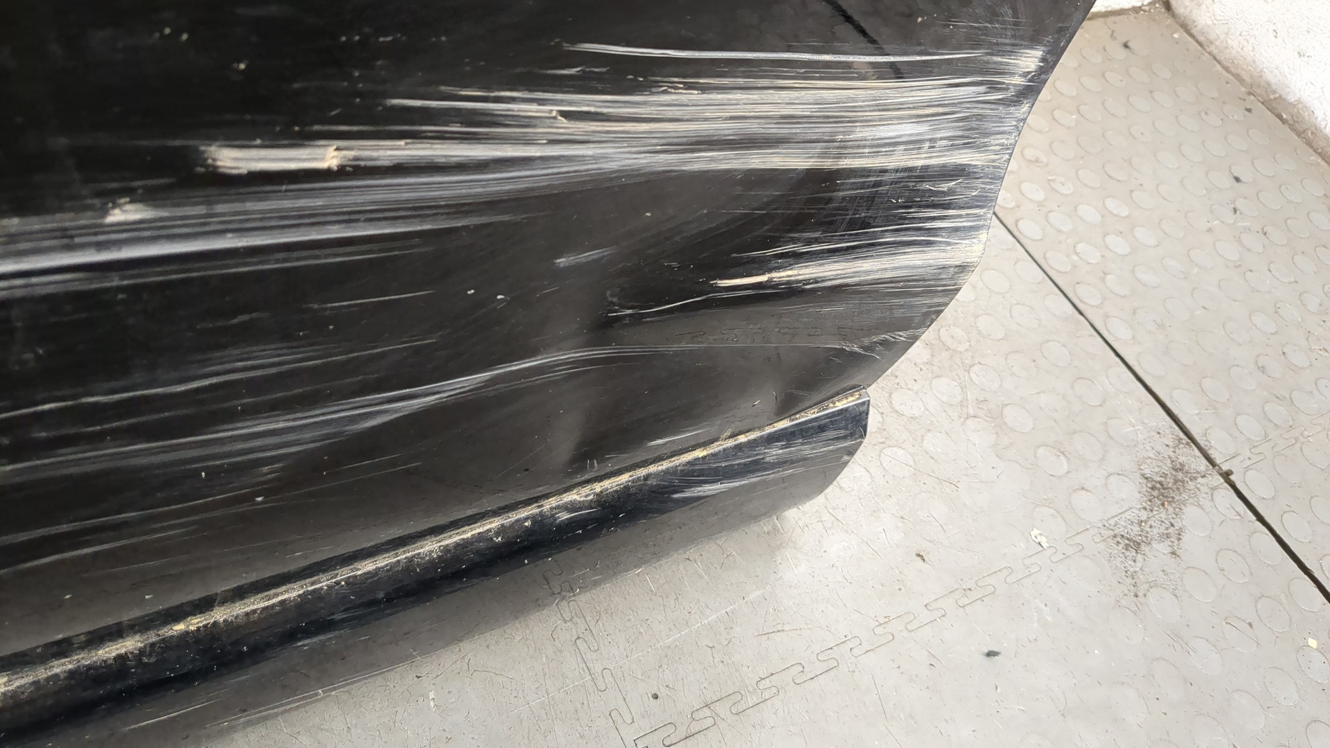 Дверь передняя левая