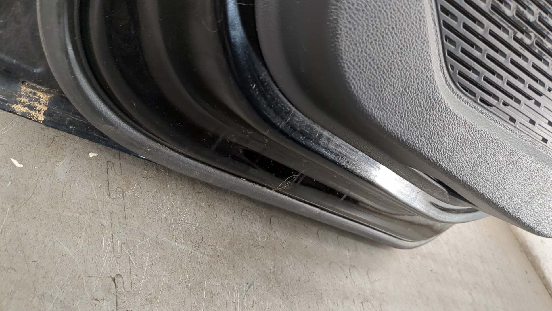 Дверь задняя правая