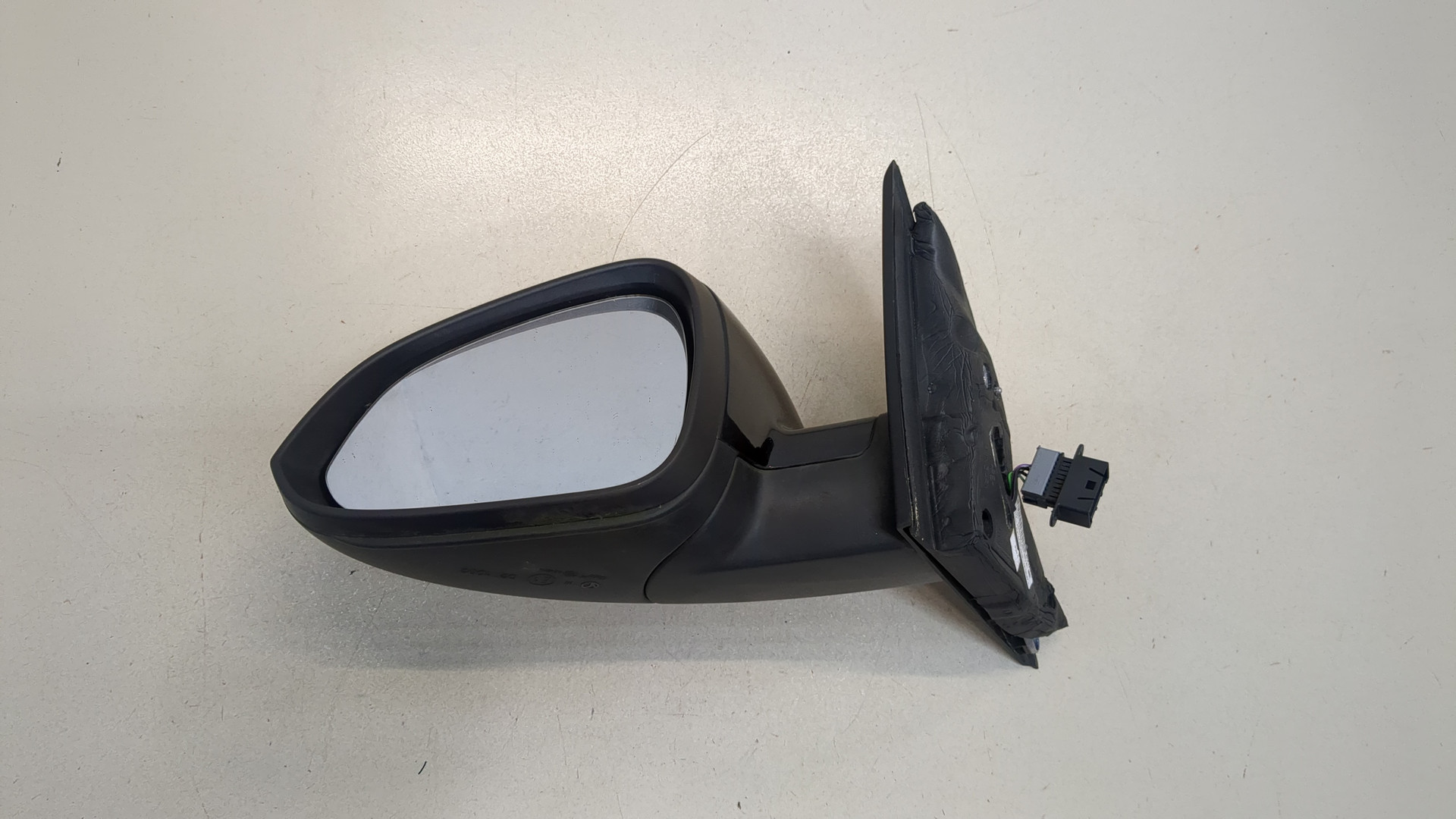 Зеркало левое электрическое