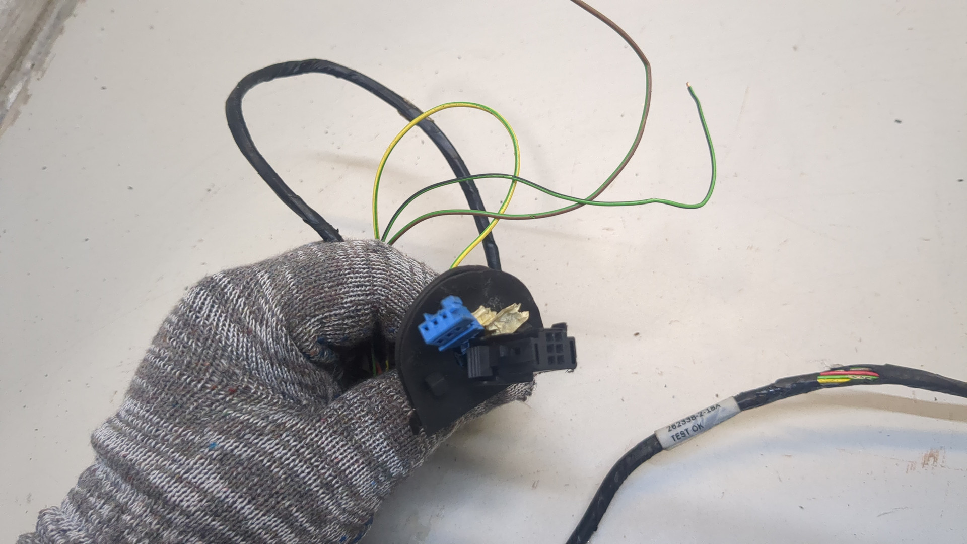 Зеркало правое электрическое