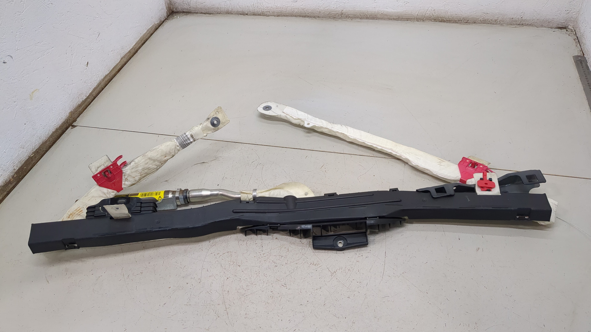 Подушка безопасности боковая (шторка)