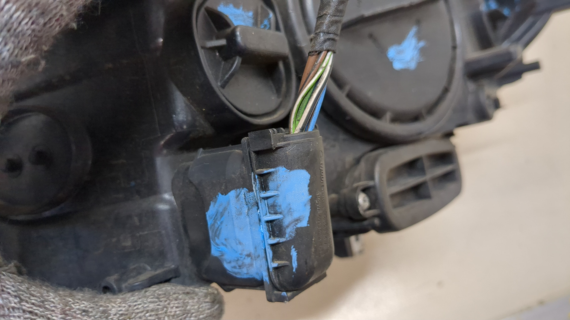 Фара правая